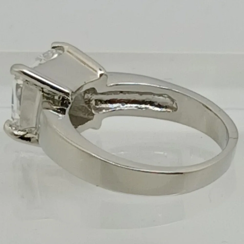 Vintage 90s Princess Cut Sim Diamond Solitaire Ring Silver Tone Wide Band Size 9